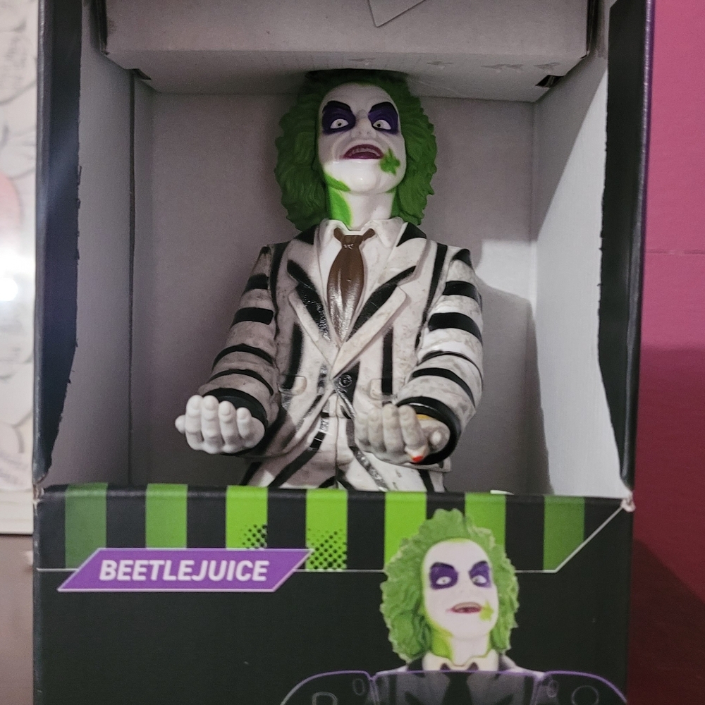 Beetlejuice  Phone and Cotroller Stand